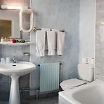 Legendre Hotel