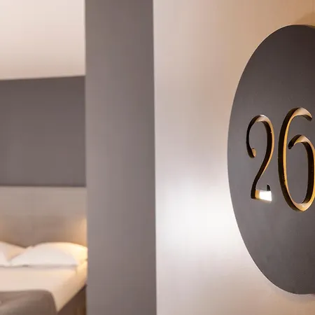Legendre Hotel 2*