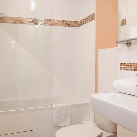 Hotel Legendre Paris