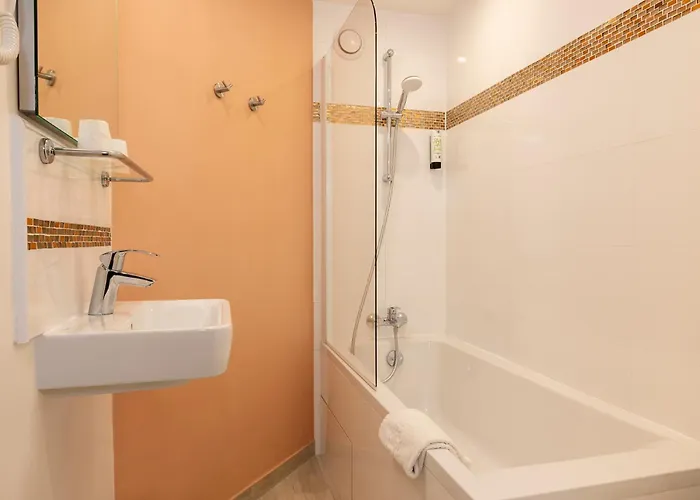 Legendre 2* Παρίσι