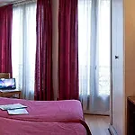 Legendre 2* Paris